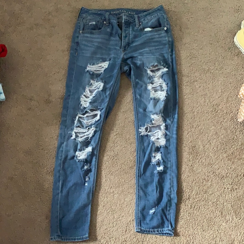 American Eagle Ripped Mom Jeans